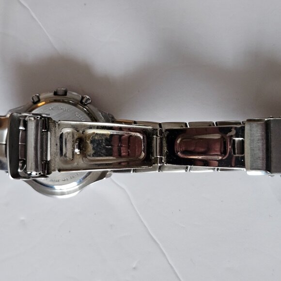 Citizen Chronograph - Blue Dial - Excellent Condition! Model Number: 0510-S92294 - Picture 12 of 15